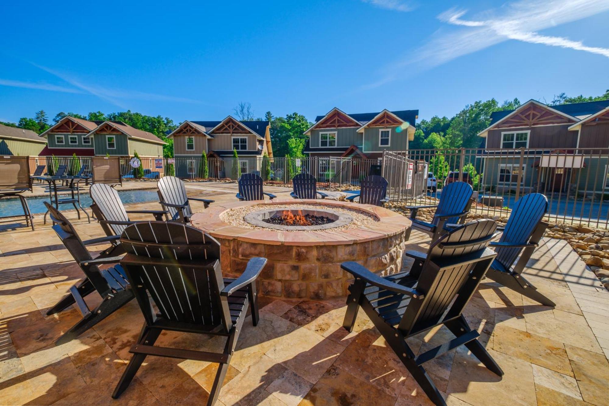 Moonshine Manor By Eden Crest Chalet Gatlinburg