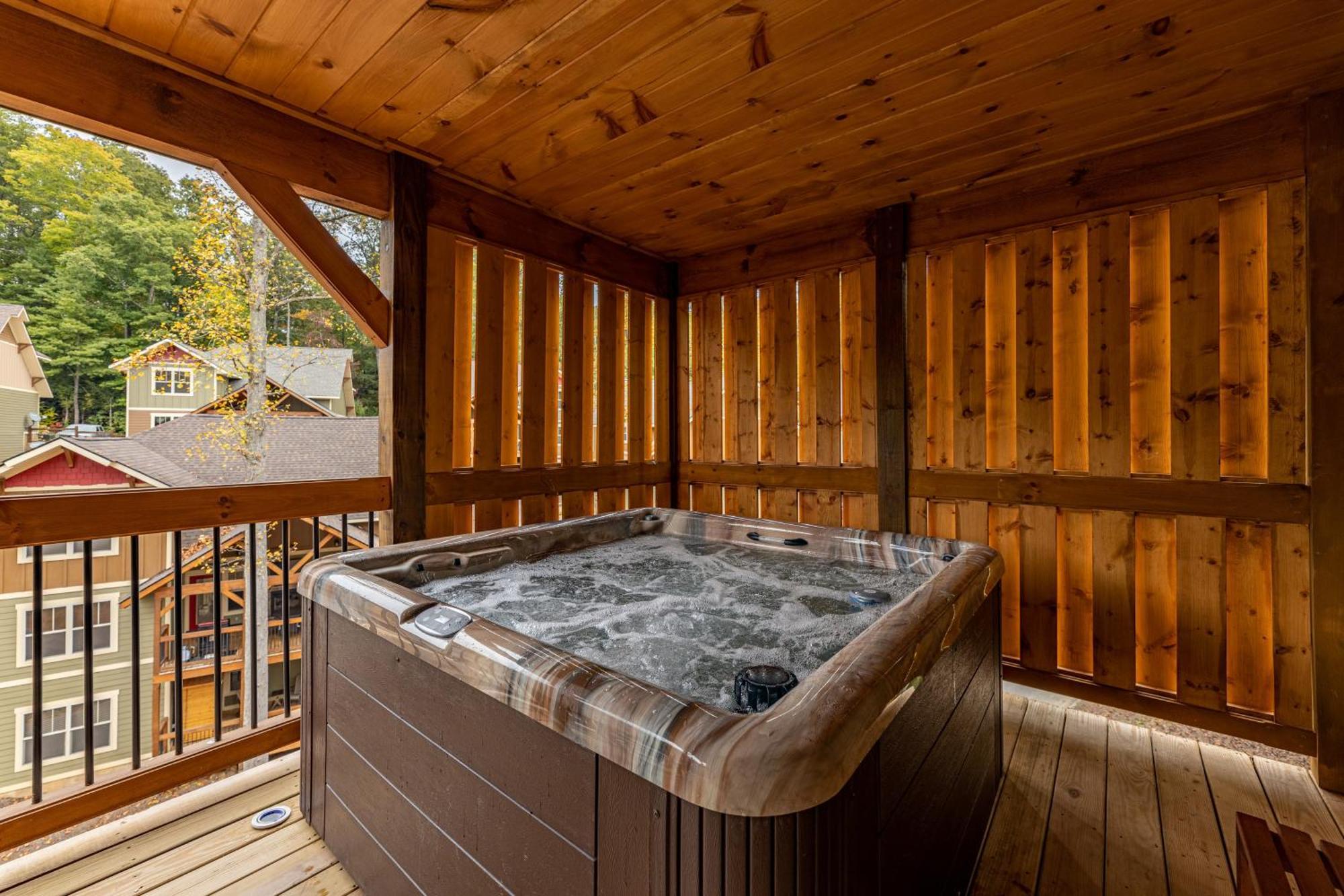 Moonshine Manor By Eden Crest Chalet Gatlinburg