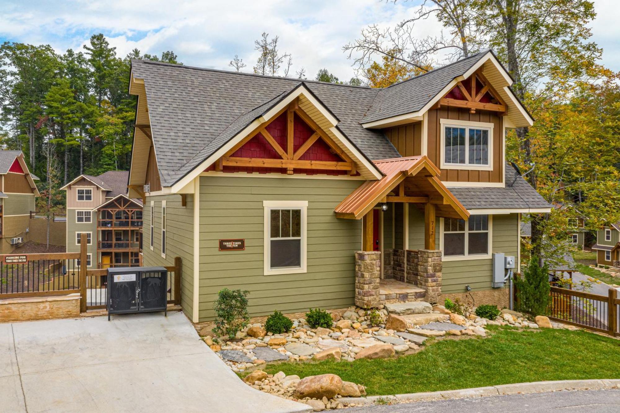 Moonshine Manor By Eden Crest Chalet *